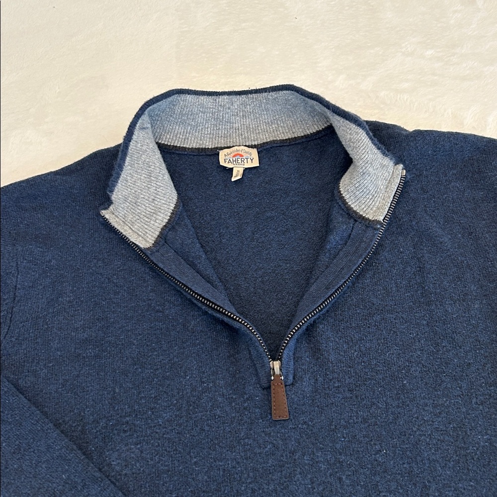Faherty Blue 3/4 Zip Sweater with Light Gray Trim. Cotton. Men’s size XL